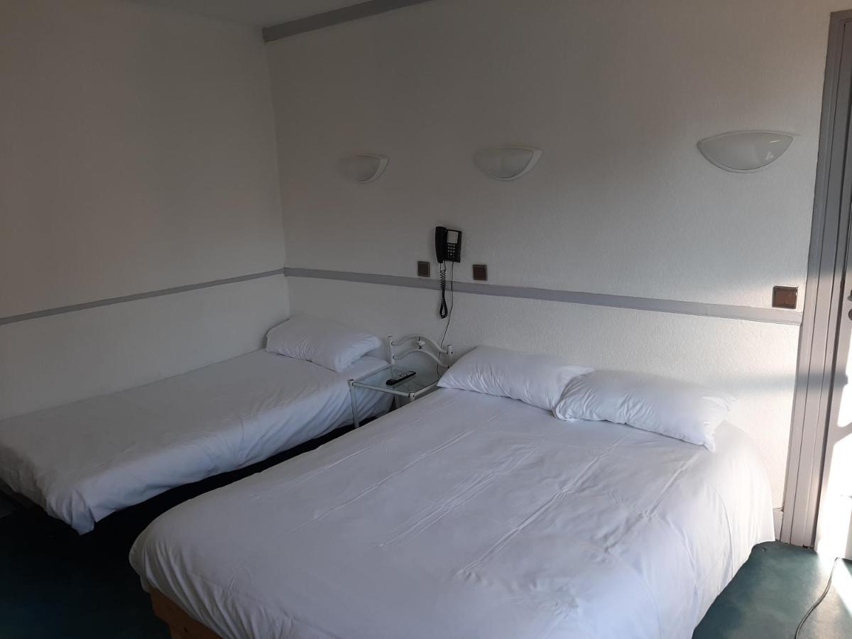 Hotel Les Beaux Arts- Limoges Hypercentre Екстер'єр фото